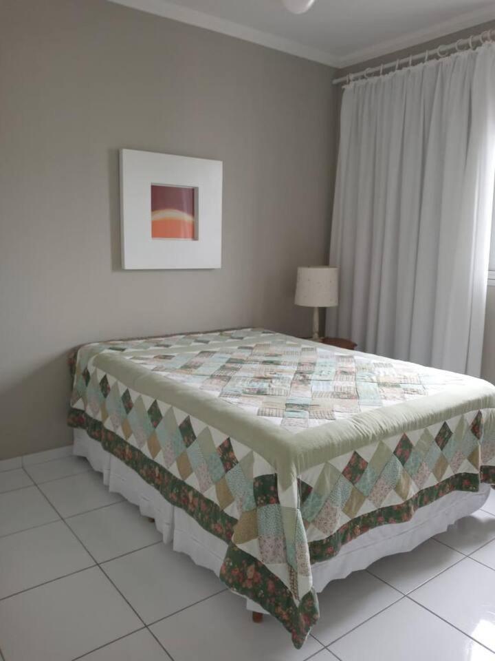 Apartamento Completo Na Calcada Da Praia غوارويا المظهر الخارجي الصورة